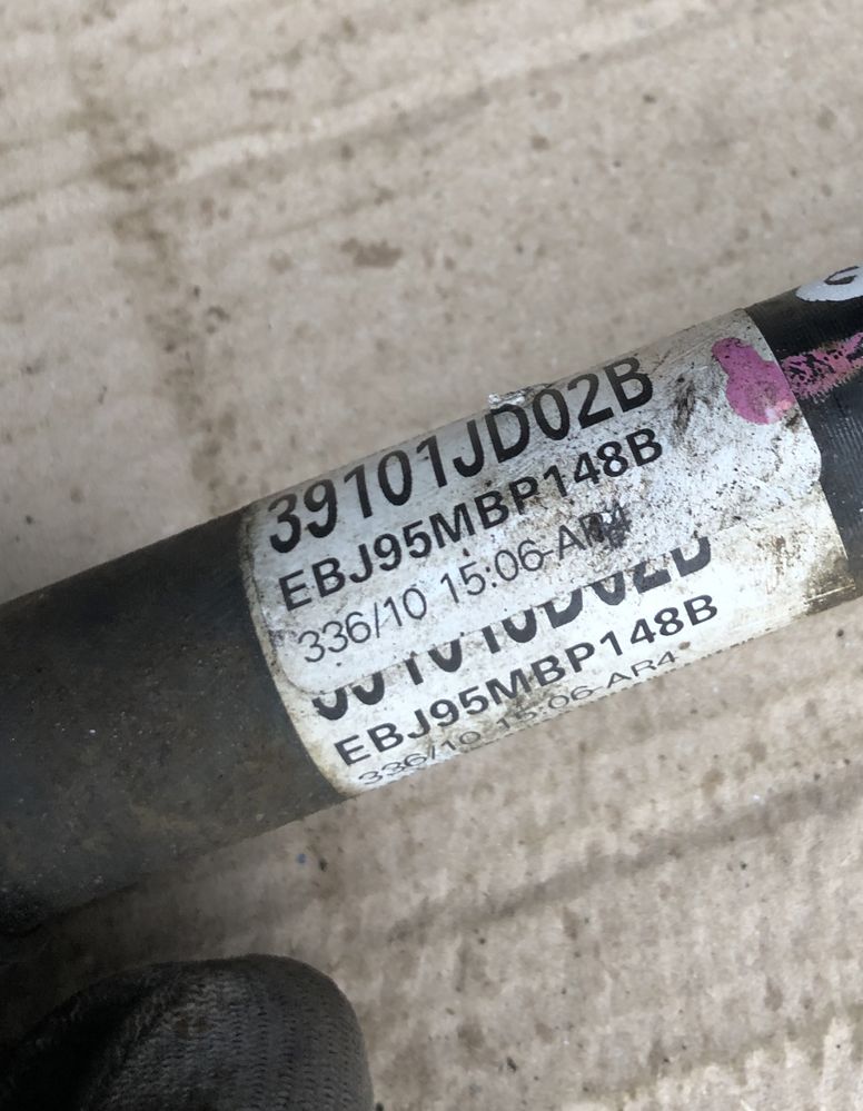 Полуось (привод) передняя левая Nissan Qashqai +2 J10 2010 1.6b