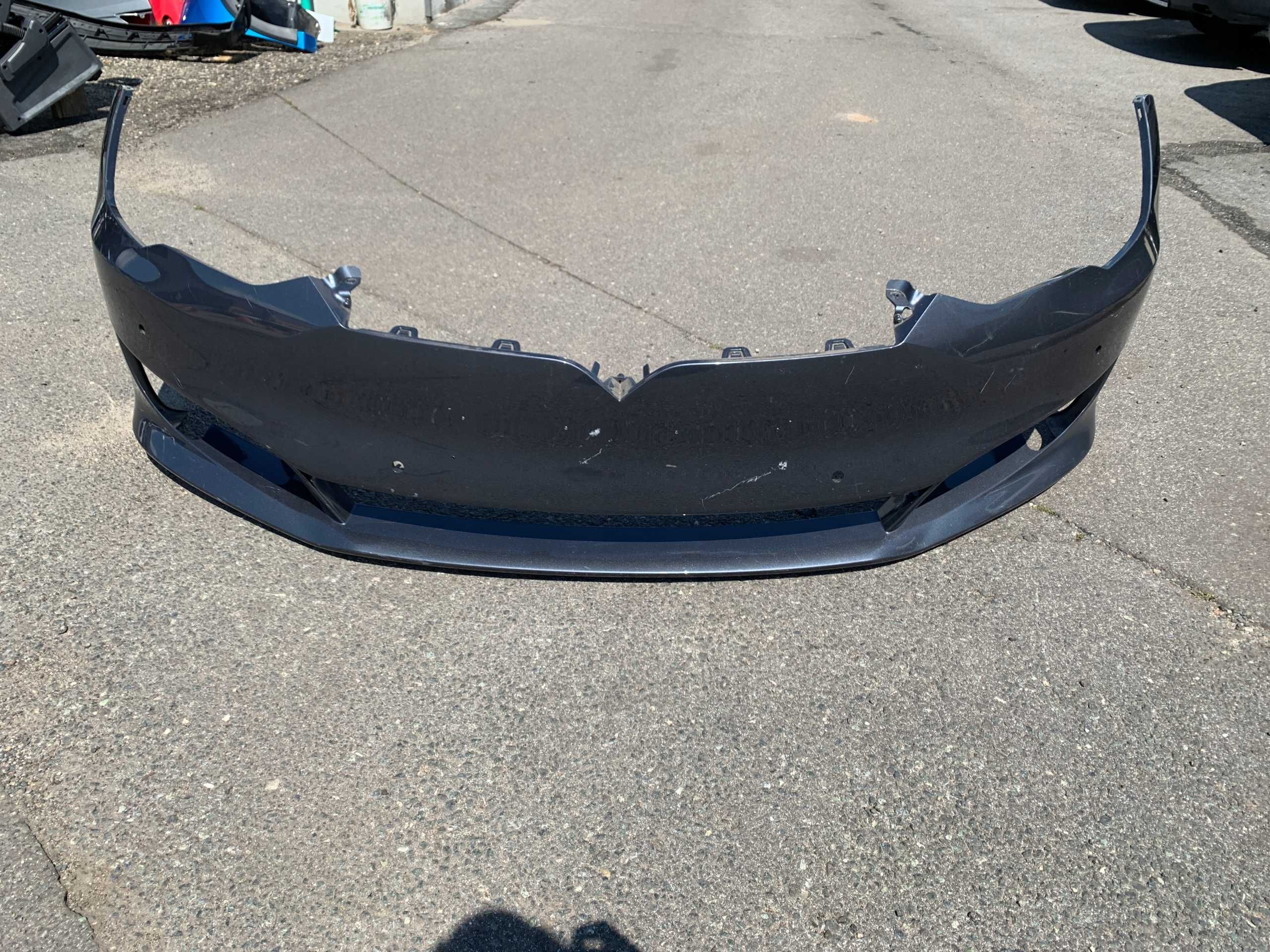 Tesla Model S бампер передній задній - рестайл дорестайл