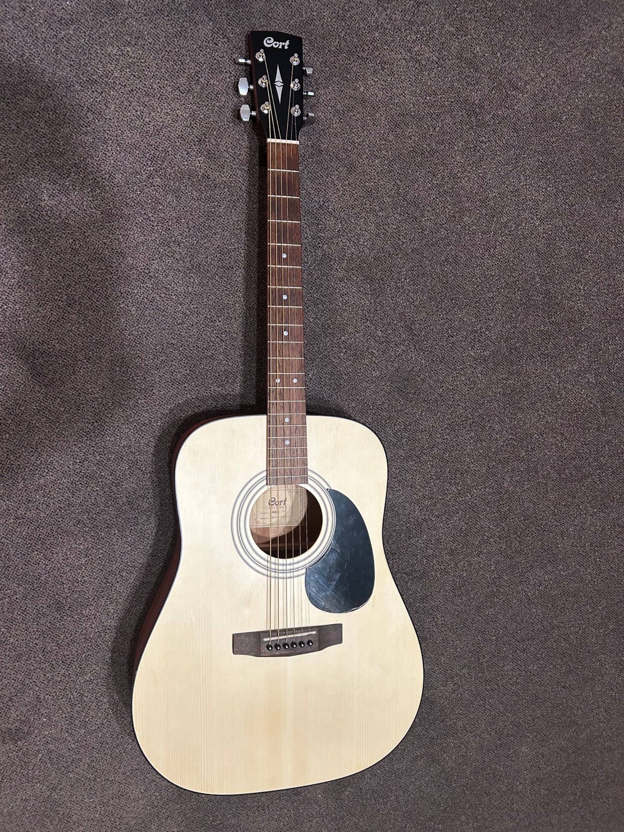 Gitara akustyczna Cort AD810
