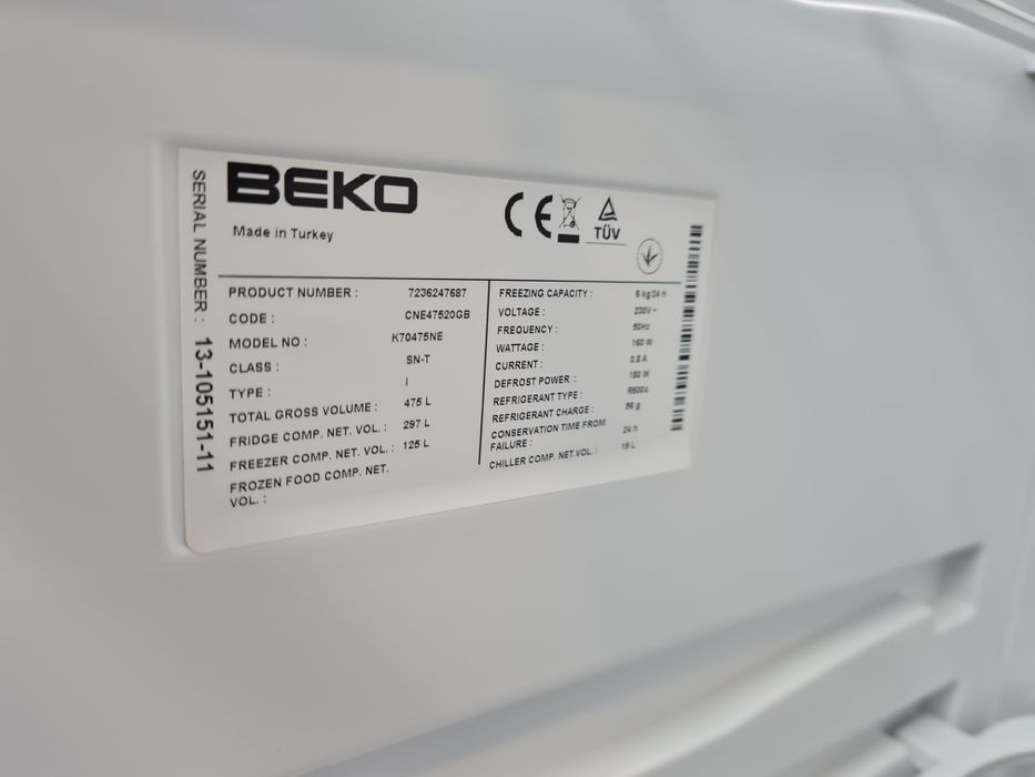 Сенсорний Холодильник BEKO 70 см Черное стекло NoFrost льодогенератор