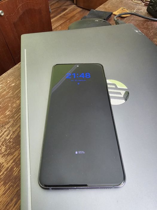 Samsung S21 Fe / 6 x 128 / MDM / Читайти опис!