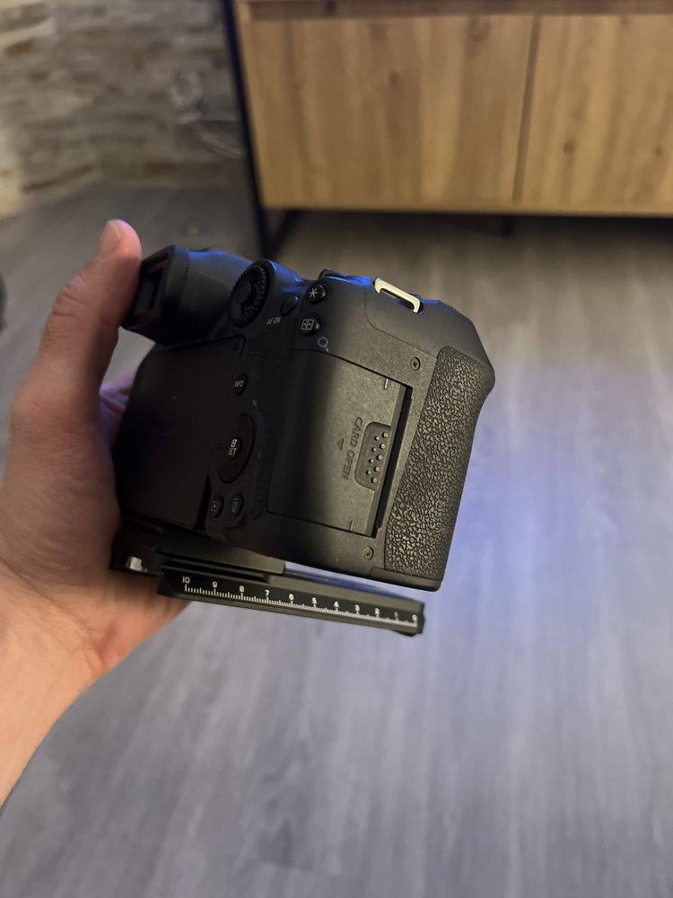 Canon R7 com garantia