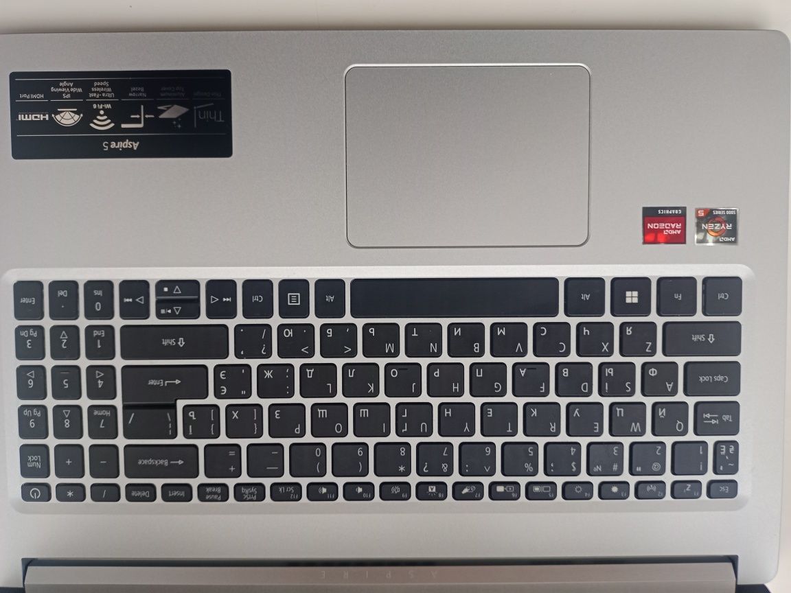 Продам ноутбук Acer  aspire 5 в идеальном состоянии