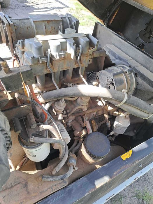 Kompresor śrubowy + AGERGAT 4 KW Atlas copco XAS 47 sprężarka