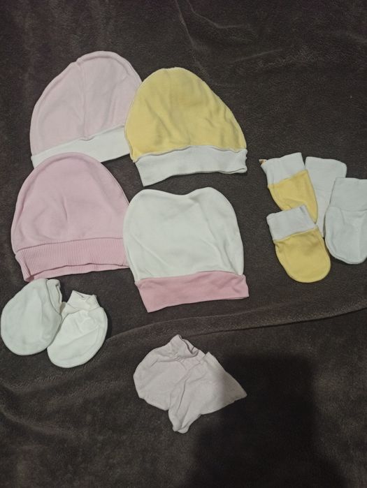 Шапочки 0-3 царапки