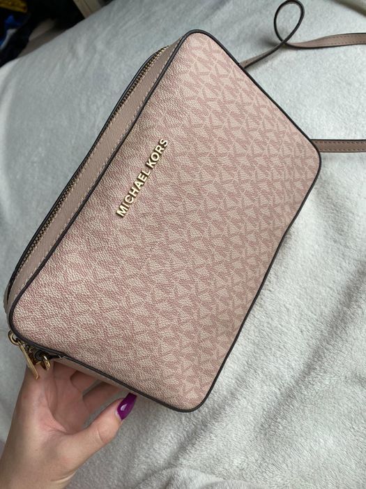 Torebka michael kors listonoszka monogram