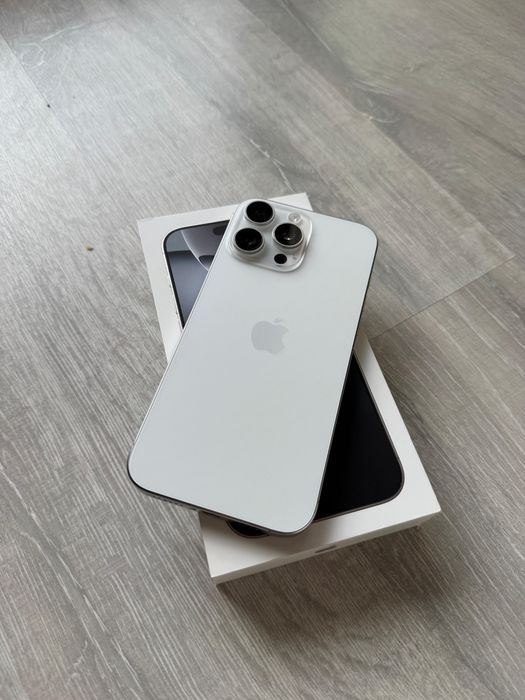 iPhone 16 Pro Max 1TB biały tytan