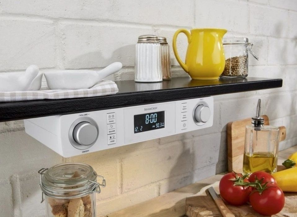 Кухонне радіо Silver Crest,з підсвіткою