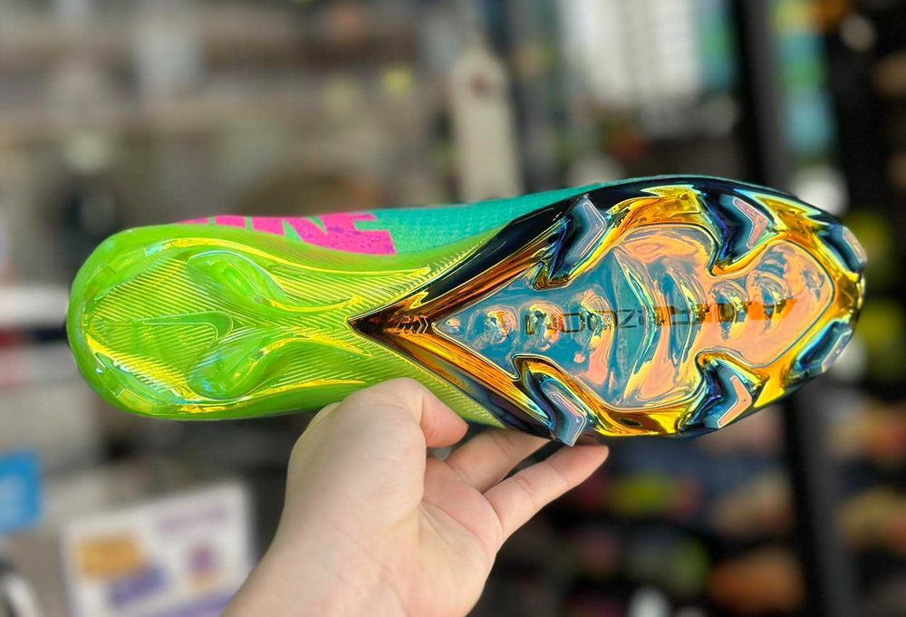 Футбольні Бутси Nike Air Zoom Mercurial Cosmic Speed Останні РОЗМІРИ