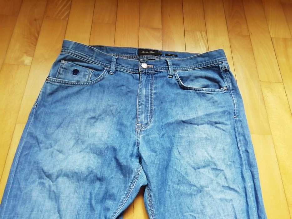 Klasyczne męskie dżinsy Massimo Dutti Casual Fit rozmiar 42