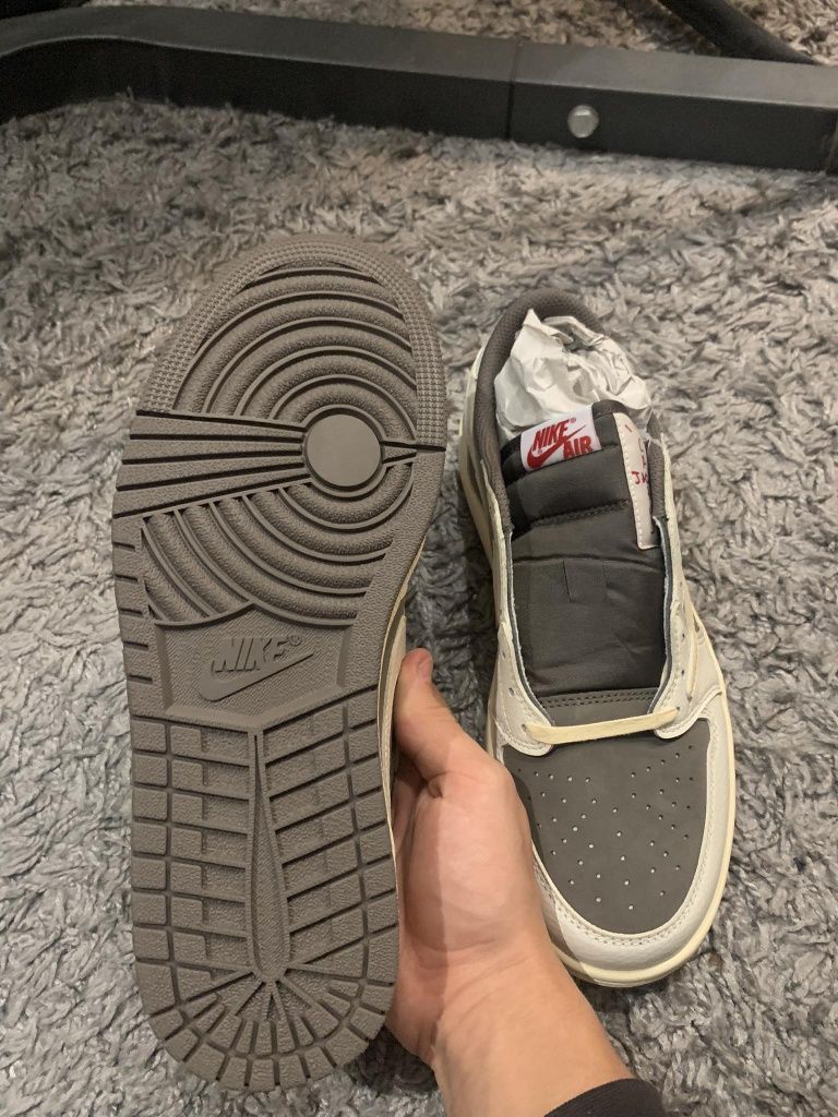 Buty Nike AIR Jordan 1 Travis Scott reverse mocha Low