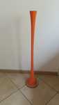 Szklany pomarańczowy wazon wysokość 90 cm