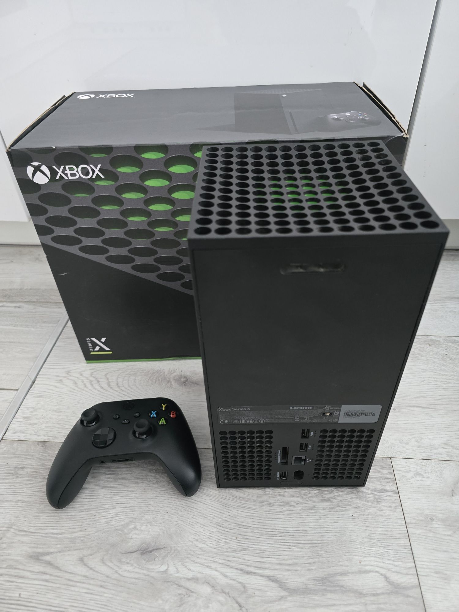 Xbox series x z napędem 1tb