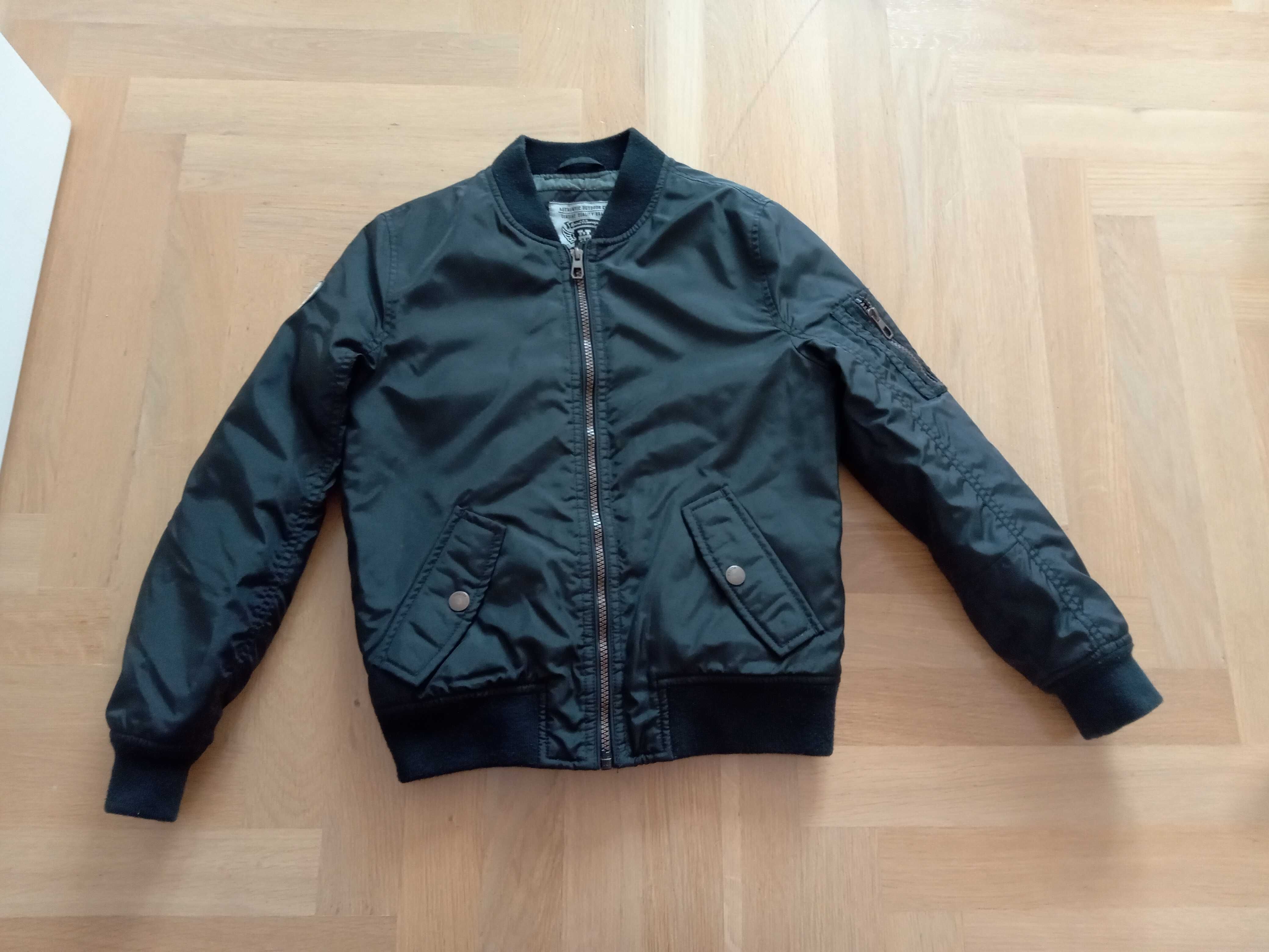 Here&There C&A czarna kurtka bomberka 140
