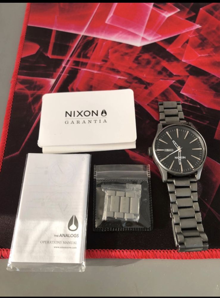 Nixon Sentry SS Cinza