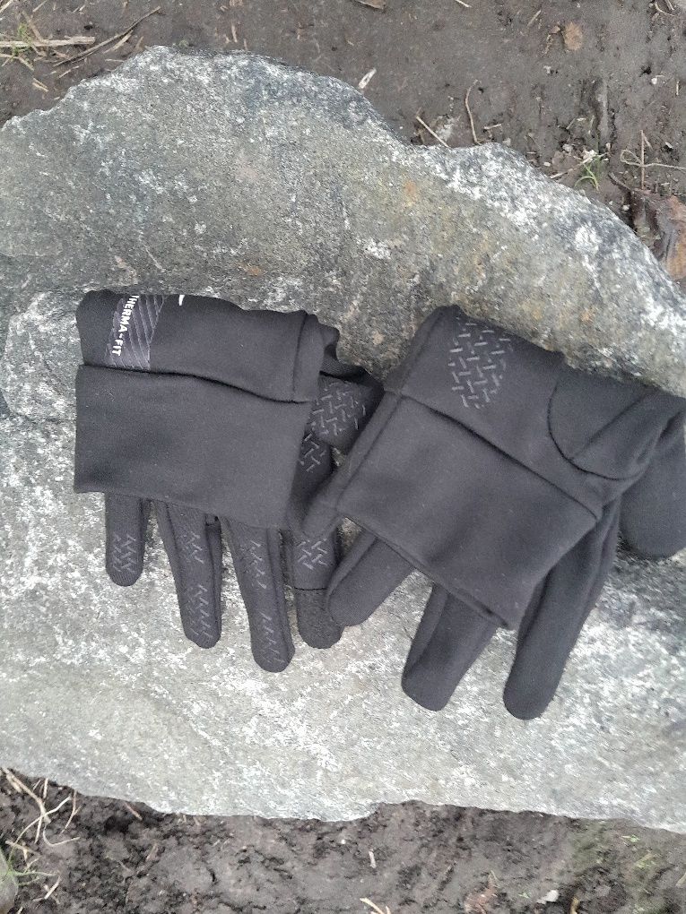 Рукавиці Nike Therma fit