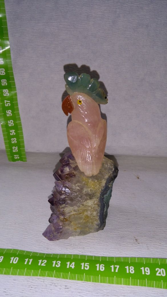 Figurka ptaka z kamienia naturalnego w cenie 650 zł