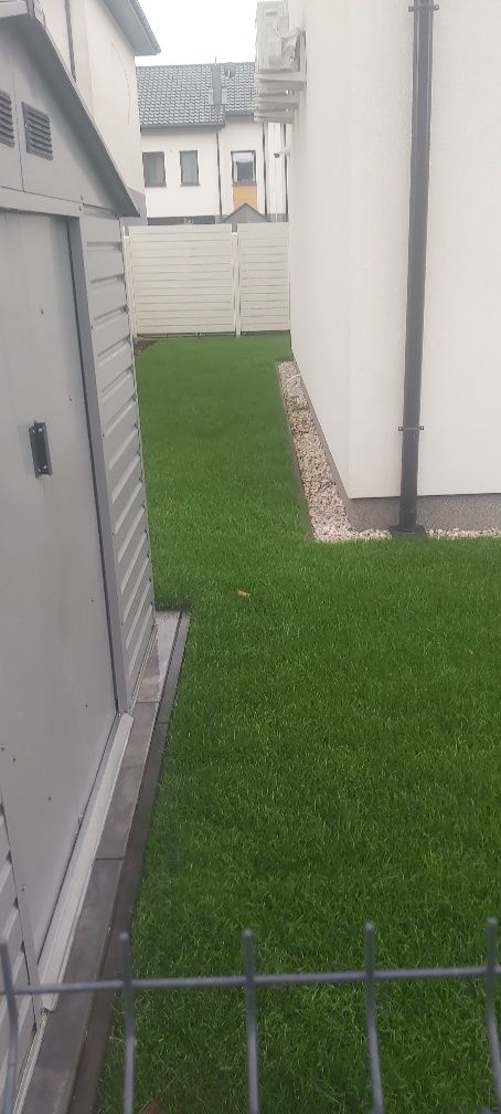 Trawa z rolki – efekt natychmiast!
Kategoria: Podłoża ogrodowe
Tytuł: