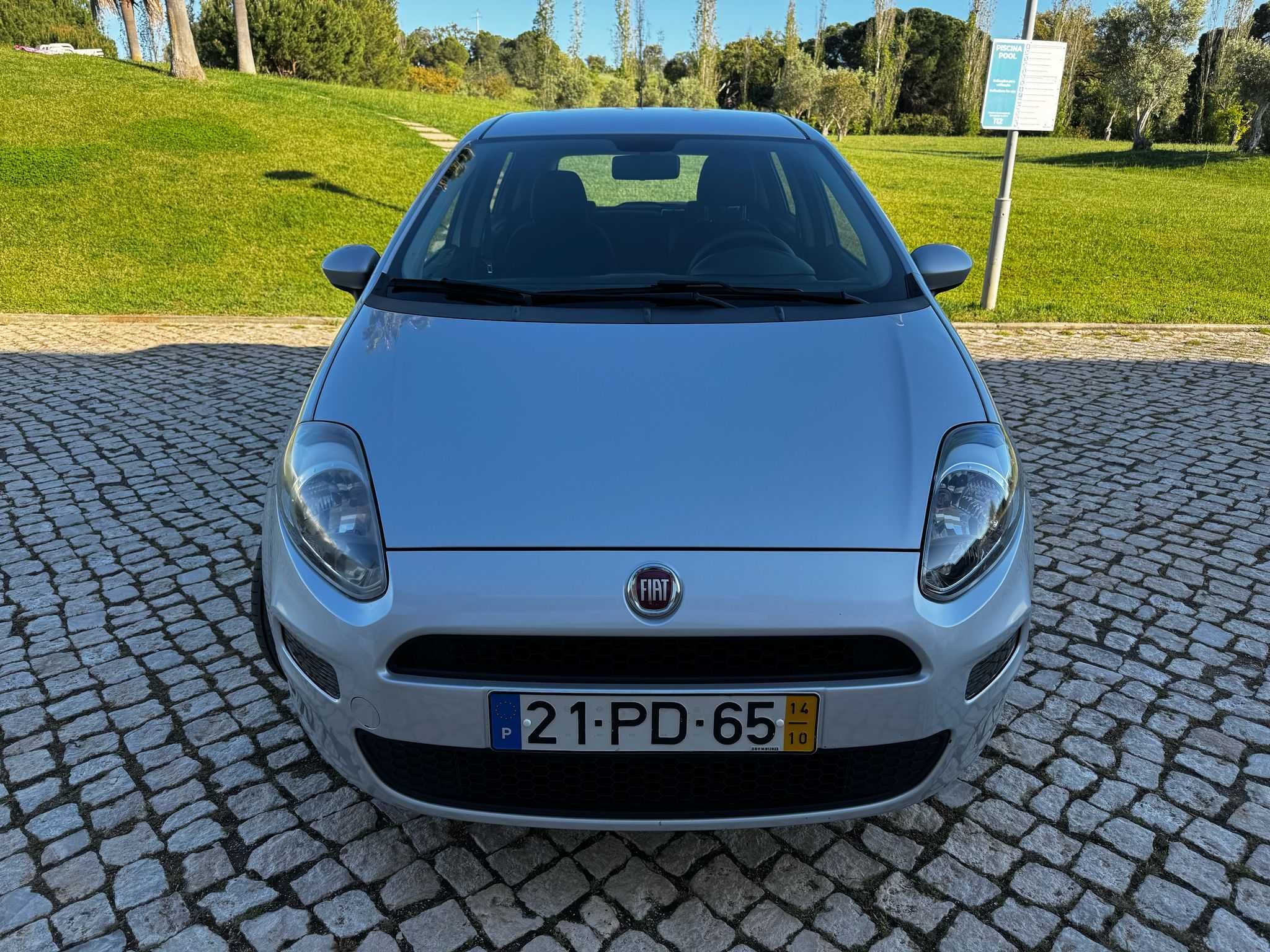 Oportunidade! Fiat Punto young Sport 2014 - Apenas 91.000 km!
