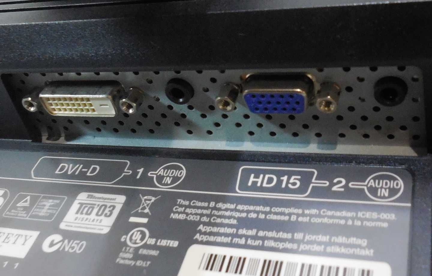 Sony SDM-S75D-монітор 17"в хорошому стані...