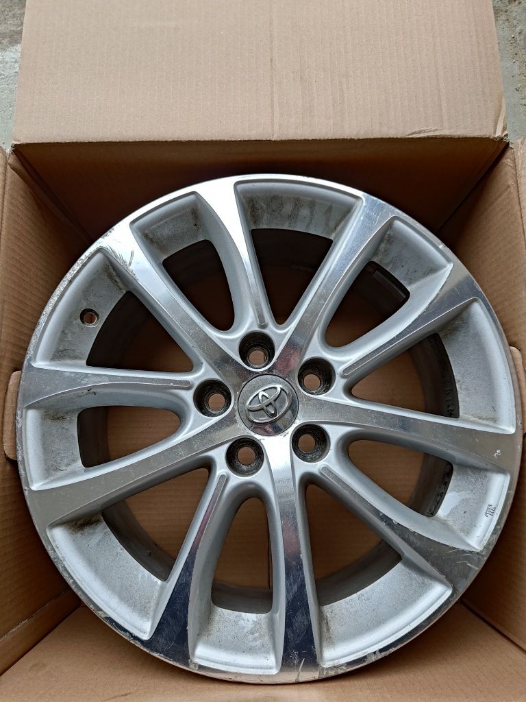 Alufelgi Toyota 5x114.3 18