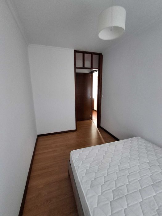 Arrenda-se T2 Duplex Mobilado no Centro de Ílhavo – Urb. Plenicoop