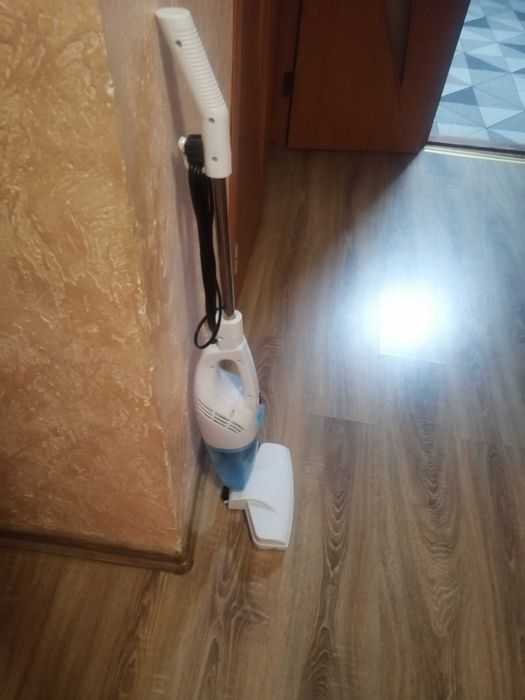 Ручний пилосос продам