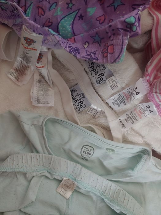 Piżamki dla dziewczynki (98-104 cm)