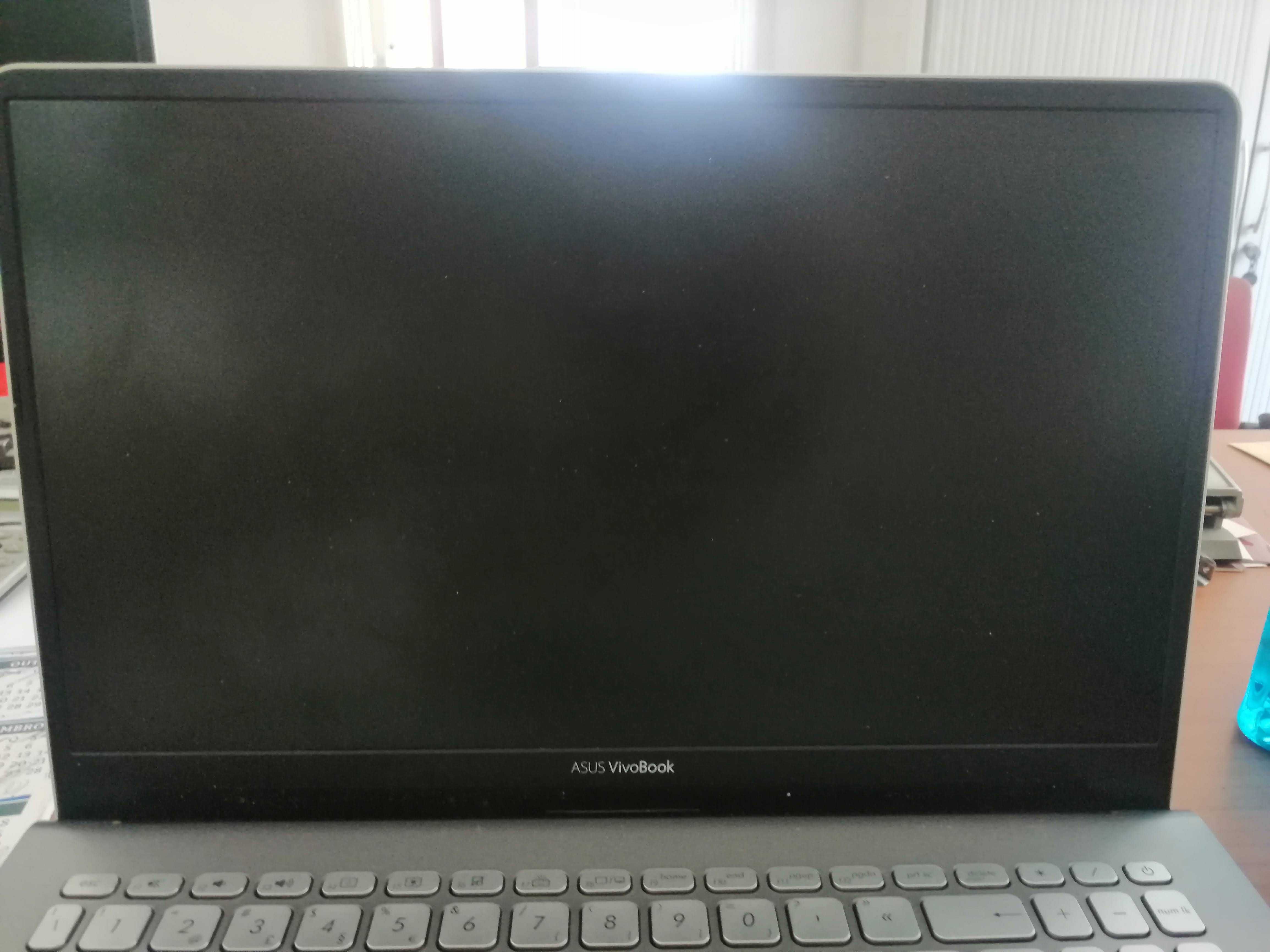 Ecrã completo de portátil Asus S530U