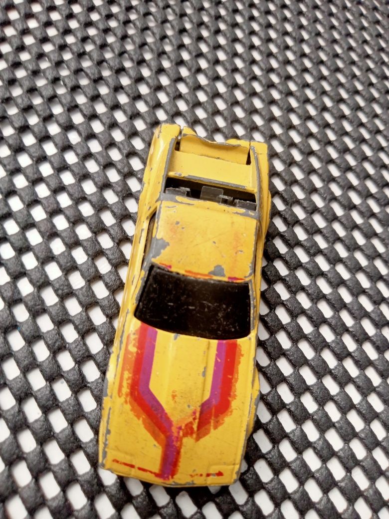 Vintage Hot Wheels 1983 Nissan 300ZX Crack Ups, yellow ,  Hong Kong