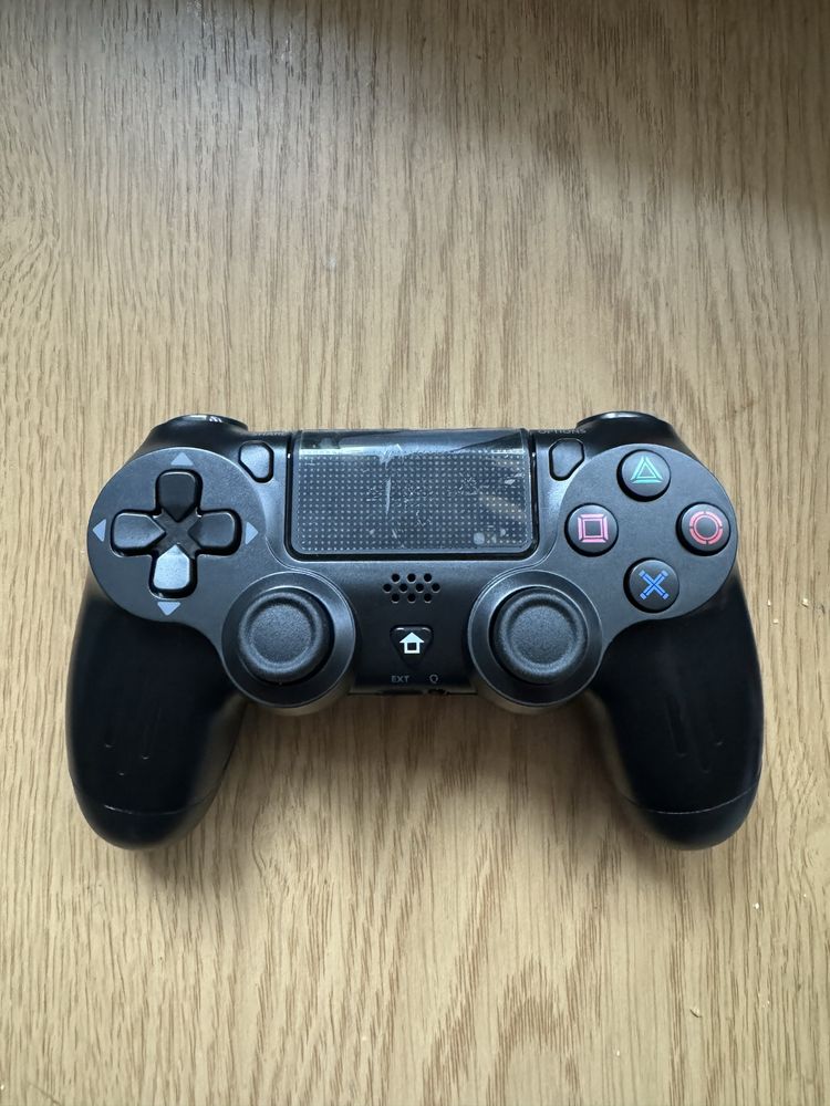 Pad do konsoli PS4 nowy zamiennik