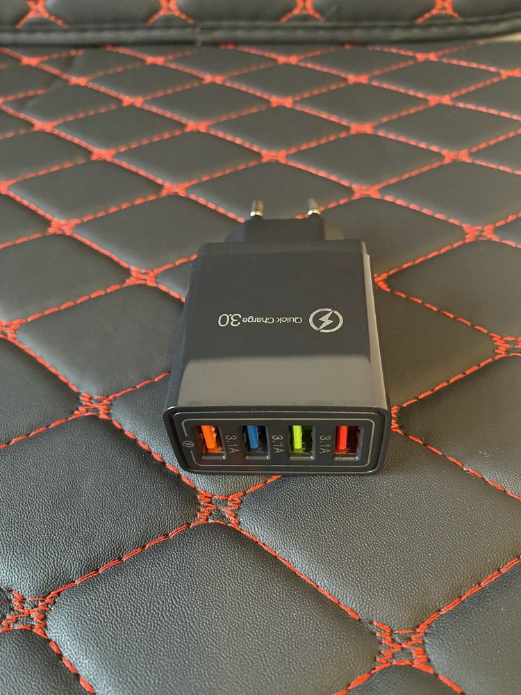 Szybka Ladowarka USB*4 Quick Charge 3.0