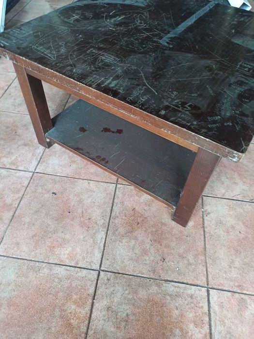 Mesa madeira pequena