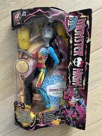 Lalka Neightan Rot Freaky Fusion Monster High NIB