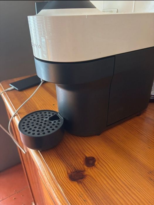 Máquina café Nespresso Vertuo Pop