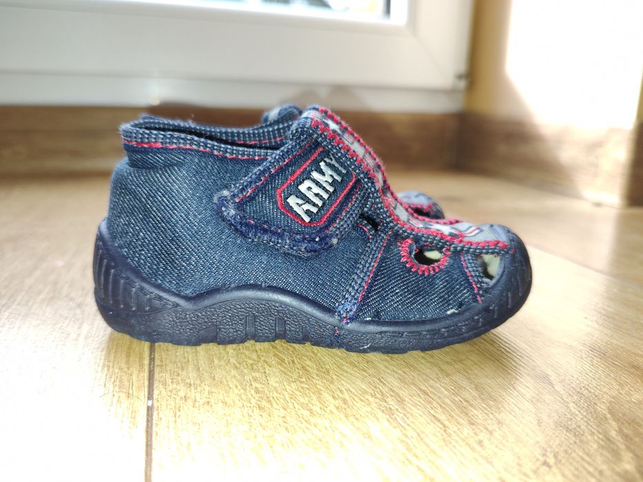 Buty sandały granatowe na rzepy rozmiar 21