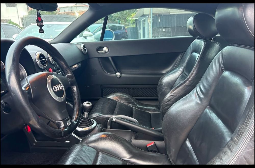 Audi TT QUATTRO 1.8 225cv look vr6!