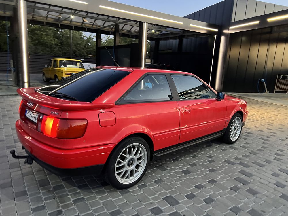 Audi Coupe 1993 2.8E, 80 FWD полный оригинал кроме колес и магнитолы;