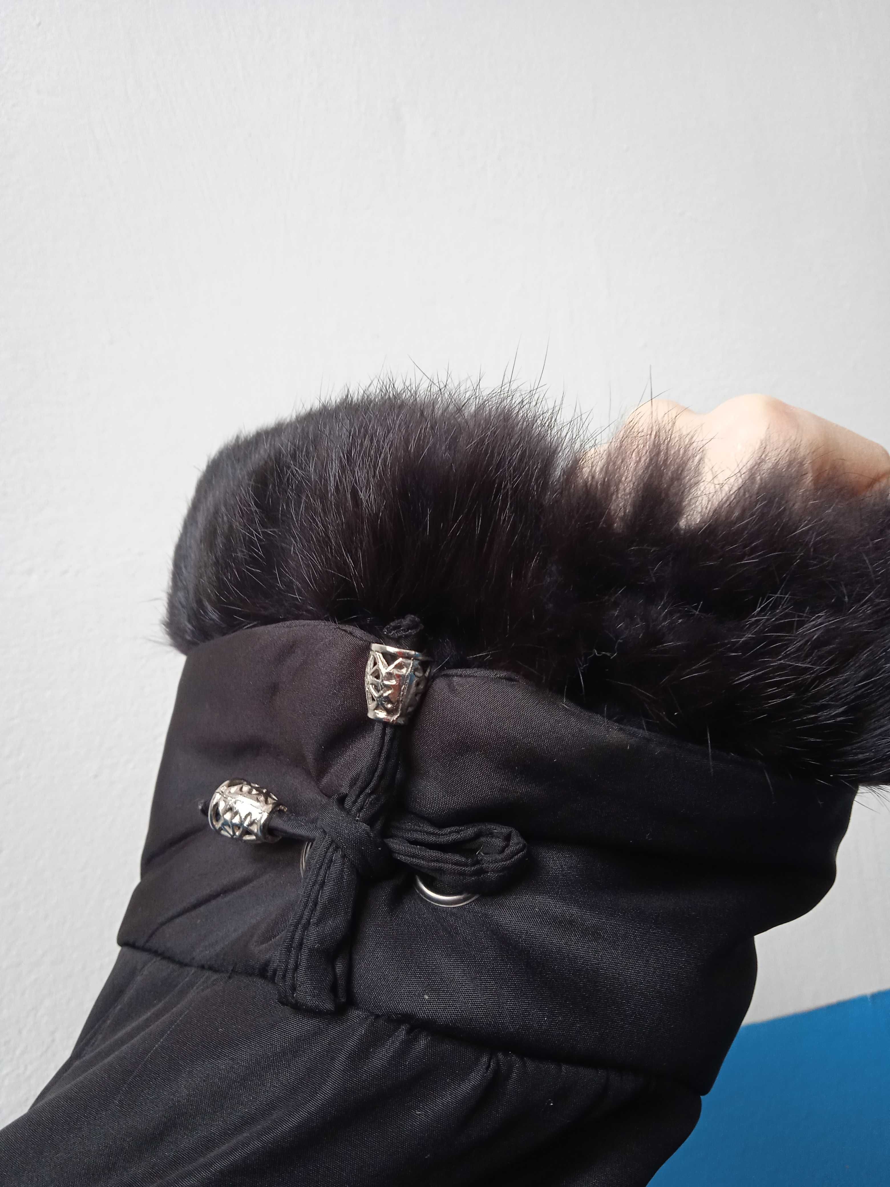 Жіноча чорна куртка, укорочене пальто з хутром демісезонне. Розмір 50
