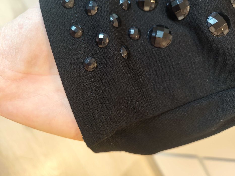 Elegancka czarna bluzka damska XS 34 S 36 koraliki kamienie czerń