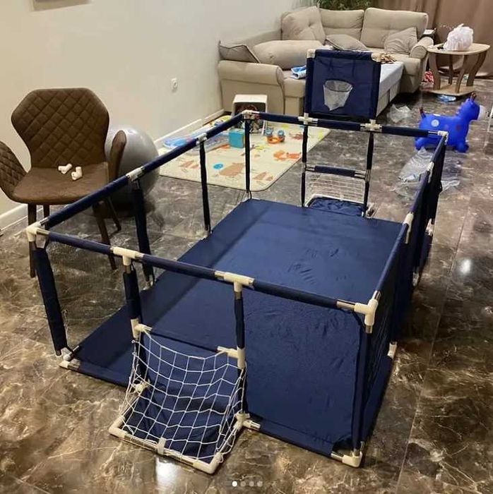 Просторий ігровий манеж 230×120 см для дітей з воротами та кільцем