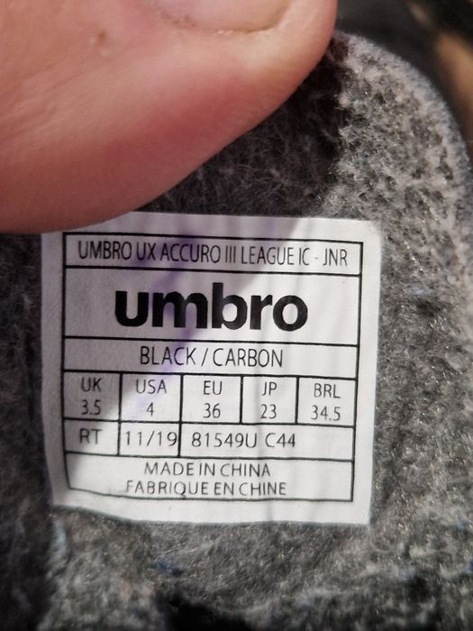 Halówki umbro r 36