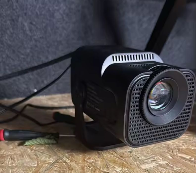 Projector portátil Magcubic HY320 Mini 2025