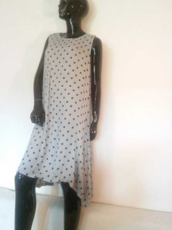 lużna asymetryczna sukienka szara granatowe grochy UNISONO r. uniw.