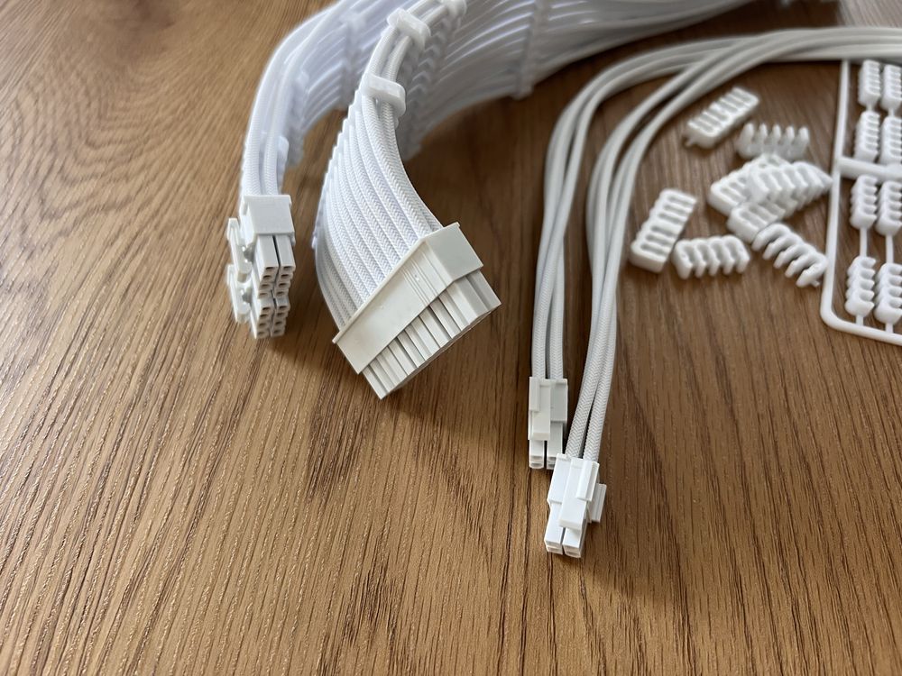 Kable PSU FormulaMod Białe ATX24Pin PCI-E8Pin CPU8Pin