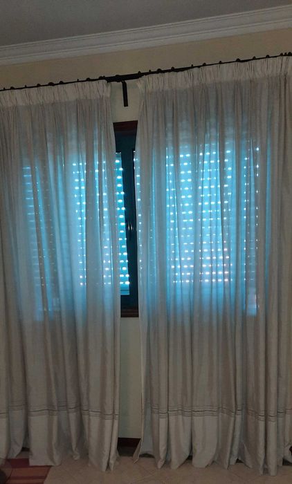 Conjunto de Varões Duplos, com acessórios e oferta de cortinados
