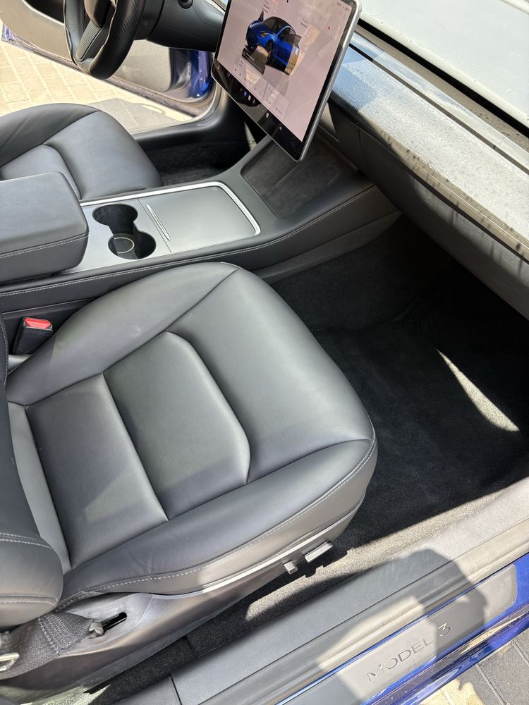 Tesla model 3 long range 82kwt 2022 рік