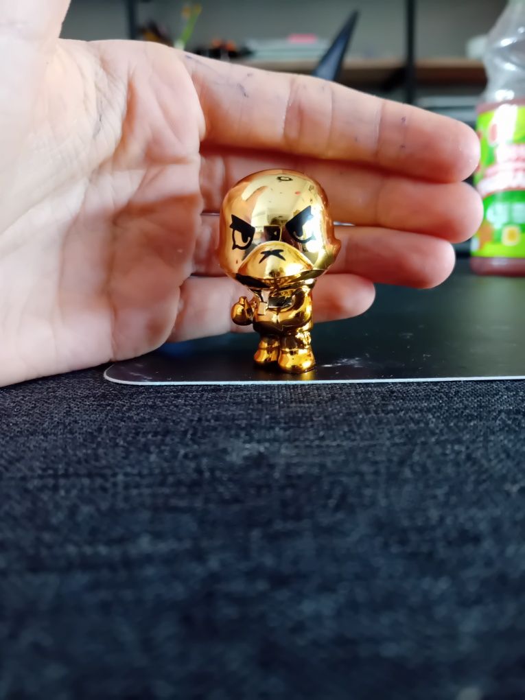 Złota figurka brawl stars Kruk