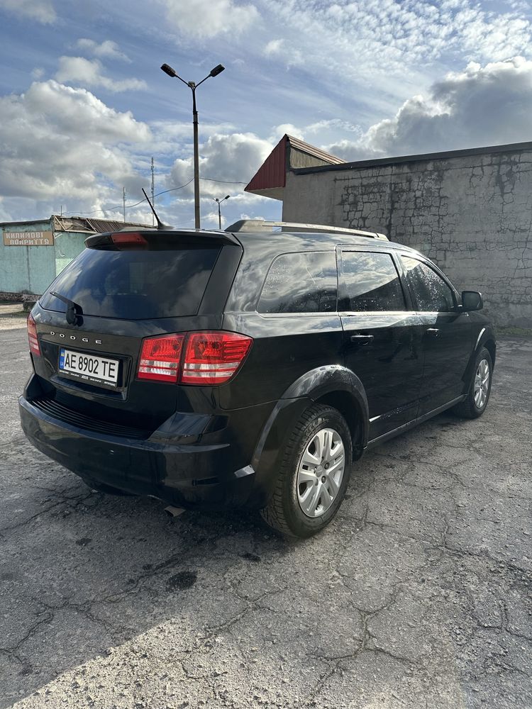 Продам Dodge Journey