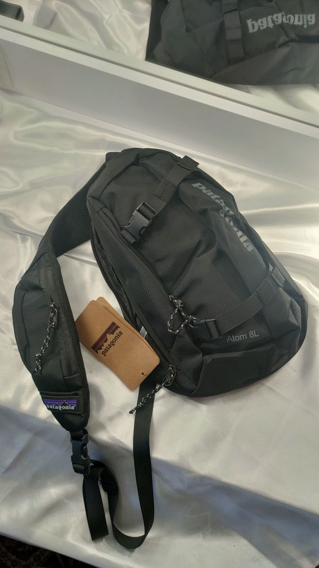 Сумка Patagonia Sling Bag  Atom 8L/ рюкзак патагонія